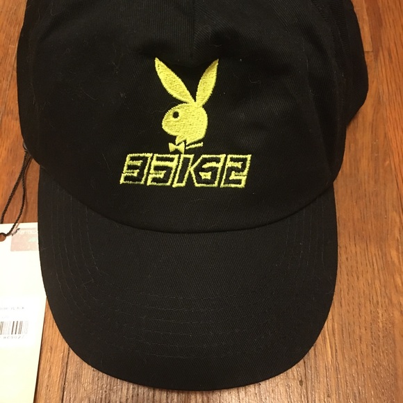 Missguided Accessories - Missguided Playboy Graphic Detail Cap OS Missguided Accessories - Missguided Playboy Graphic Detail Cap OS
